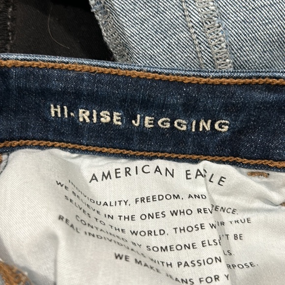 American Eagle next level stretch high rise jegging - Picture 3 of 3